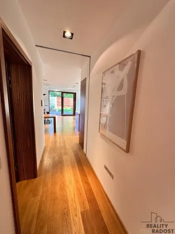 Prodej bytu 3+kk, Olomouc, Chválkovická, 83 m2