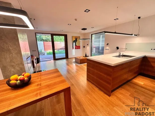 Prodej bytu 3+kk, Olomouc, Chválkovická, 83 m2