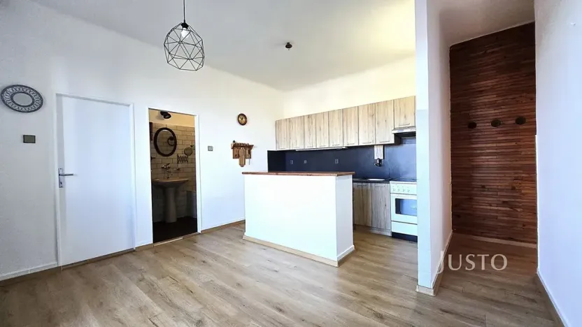 Pronájem bytu 2+1, Písek, Kollárova, 68 m2