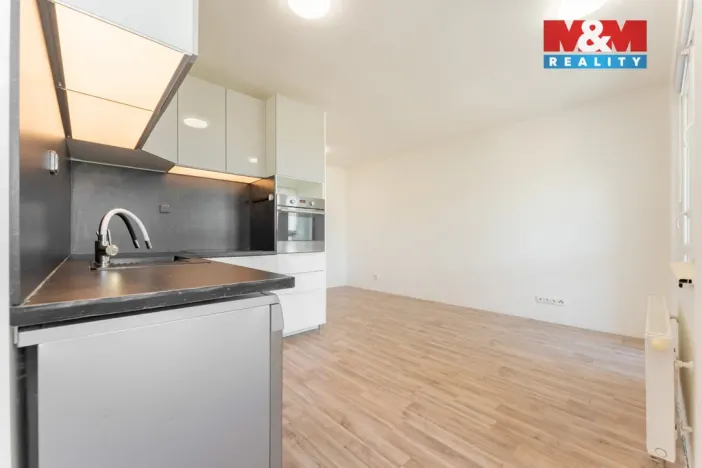 Prodej bytu 3+kk, Klecany, V Honech, 68 m2