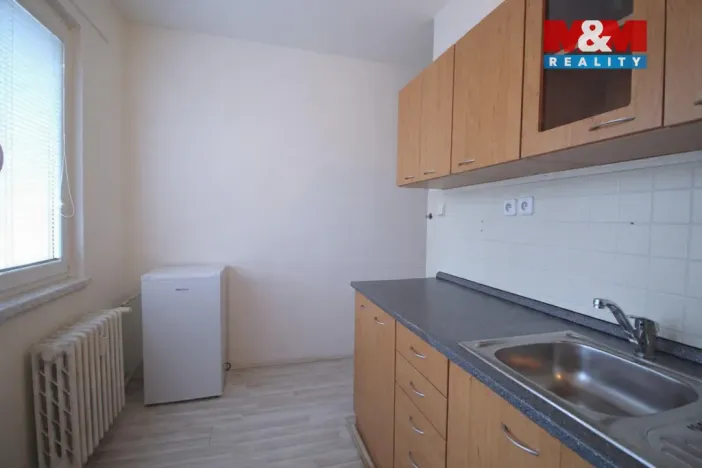 Pronájem bytu 1+1, Praha - Malešice, Skřivanská, 35 m2