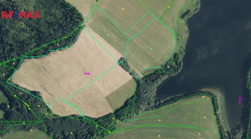 Prodej pole, Roudno, 149888 m2