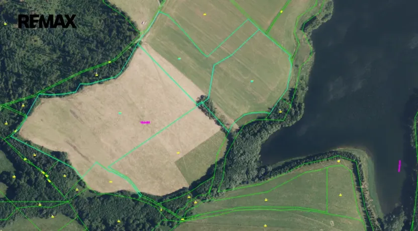 Prodej pole, Roudno, 149888 m2