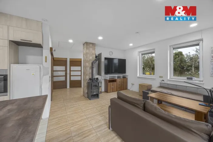 Prodej rodinného domu, Skřivany, V Sádku, 66 m2