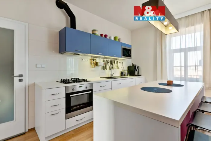 Prodej bytu 4+1, Liberec - Liberec II-Nové Město, Dobrovského, 91 m2