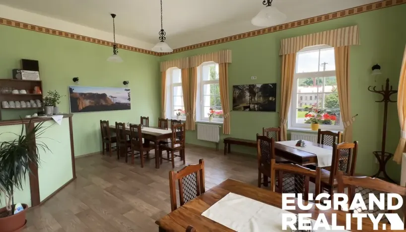 Prodej ubytování, Mikulášovice, 700 m2