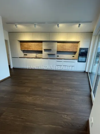 Pronájem bytu 3+kk, České Budějovice, Hálkova, 50 m2