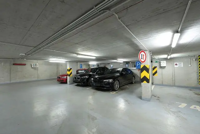 Pronájem bytu 4+kk, Praha - Holešovice, Komunardů, 196 m2