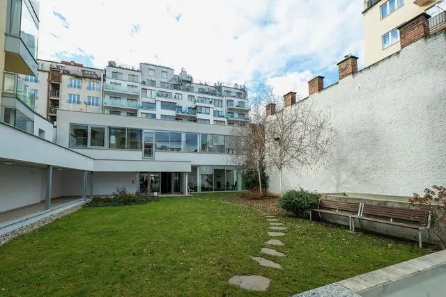 Pronájem bytu 4+kk, Praha - Holešovice, Komunardů, 196 m2