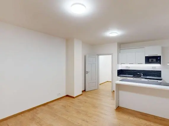 Pronájem bytu 1+kk, Praha - Střešovice, Na Petynce, 35 m2