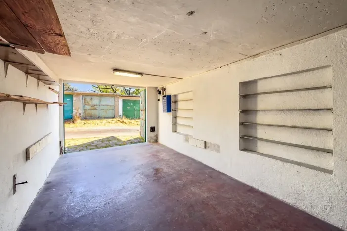 Prodej garáže, Chomutov, Bezručova, 21 m2