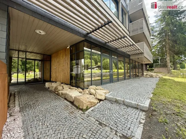 Prodej obchodního prostoru, Harrachov, 45 m2