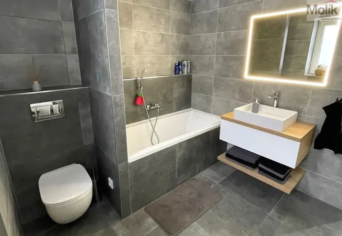 Pronájem bytu 2+1, Meziboří, Okružní, 58 m2