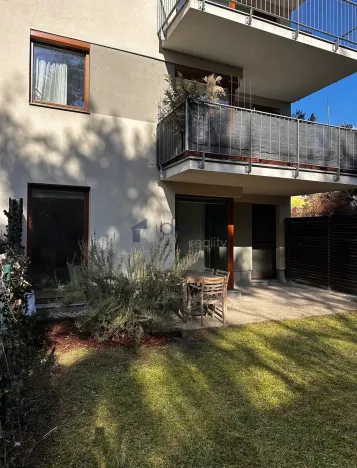 Pronájem bytu 2+kk, Praha, Na Srážku, 68 m2