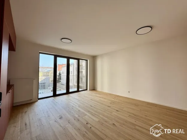 Pronájem bytu 1+kk, Brno, Bratislavská, 42 m2