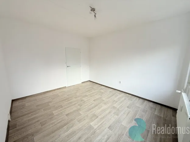 Pronájem bytu 2+kk, České Budějovice, Netolická, 42 m2