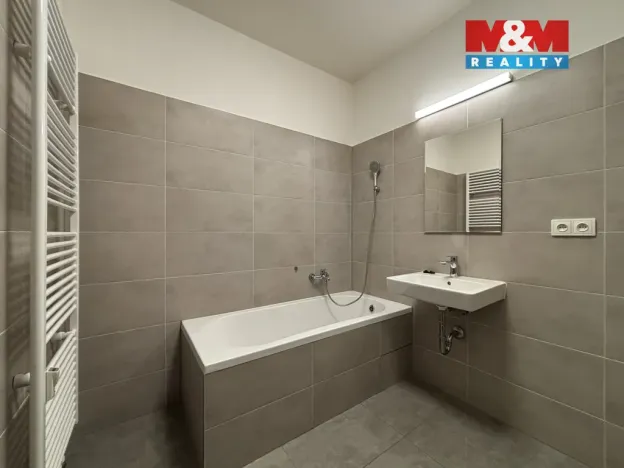 Pronájem bytu 2+kk, Ostrava - Vítkovice, Ruská, 59 m2