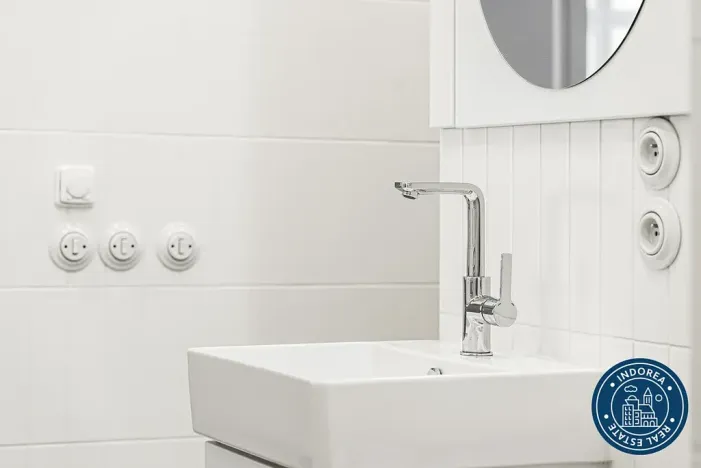 Prodej bytu 3+1, Praha, Soukenická, 99 m2