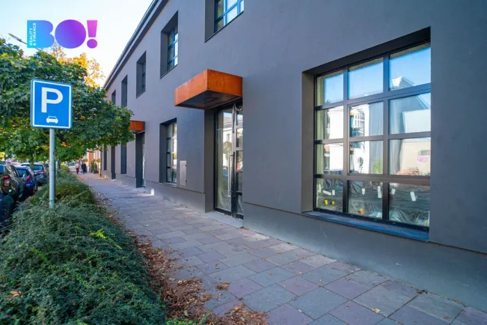 Pronájem kanceláře, Český Těšín, Tovární, 64 m2