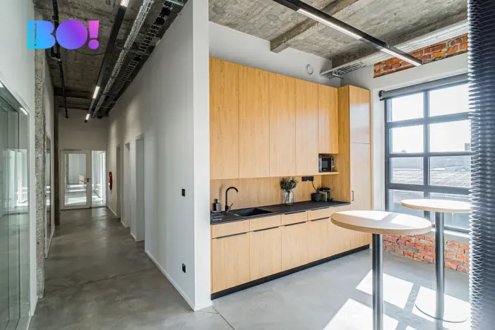 Pronájem kanceláře, Český Těšín, Tovární, 64 m2