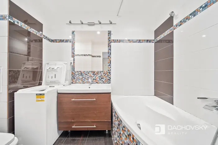 Prodej bytu 2+1, Pardubice, Svobody, 46 m2