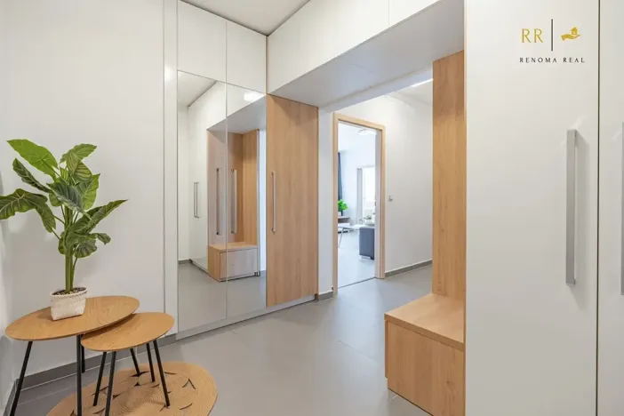 Prodej bytu 3+1, Brno, Krymská, 70 m2