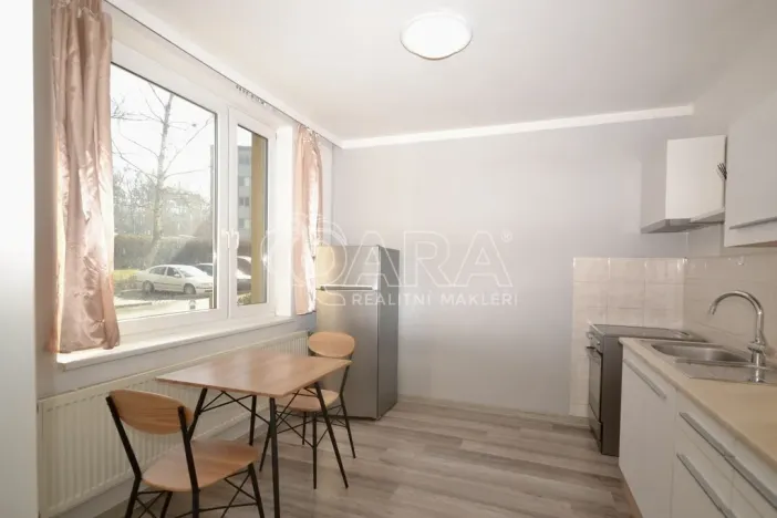 Prodej bytu 1+1, Milovice - Mladá, Višňová, 42 m2