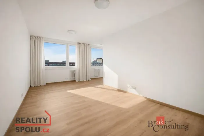 Prodej bytu 3+1, Kladno - Kročehlavy, Na růžovém poli, 67 m2