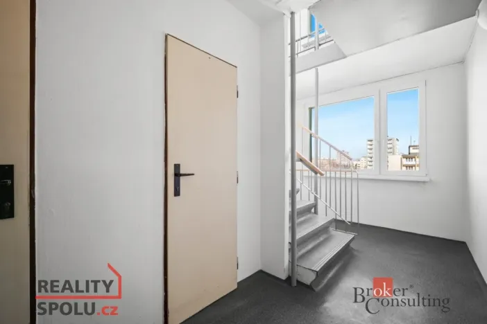 Prodej bytu 3+1, Kladno - Kročehlavy, Na růžovém poli, 67 m2