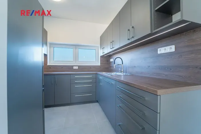 Pronájem bytu 4+kk, Kolín, Leoše Janáčka, 92 m2