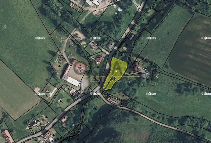 Prodej podílu pozemku, Heřmánkovice, 1303 m2