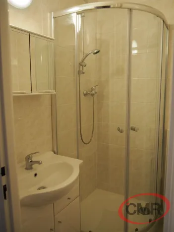 Pronájem bytu 2+kk, Praha, Ke Strašnické, 40 m2