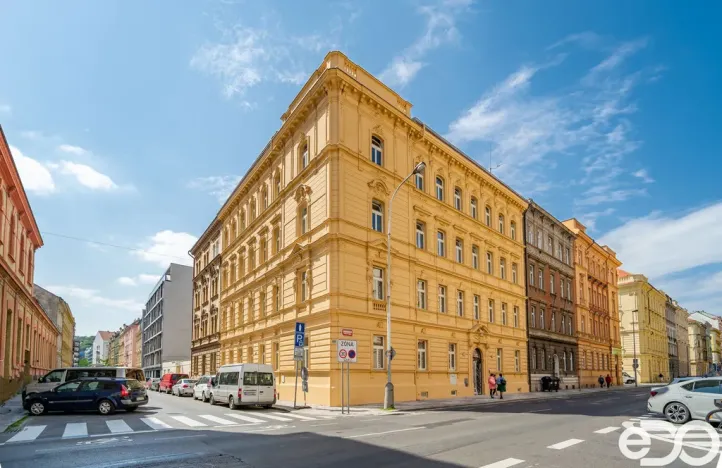 Pronájem bytu 1+kk, Praha - Smíchov, Svornosti, 26 m2
