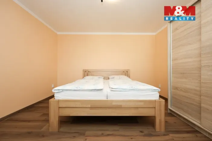 Prodej bytu 3+1, Šumperk, Finská, 72 m2