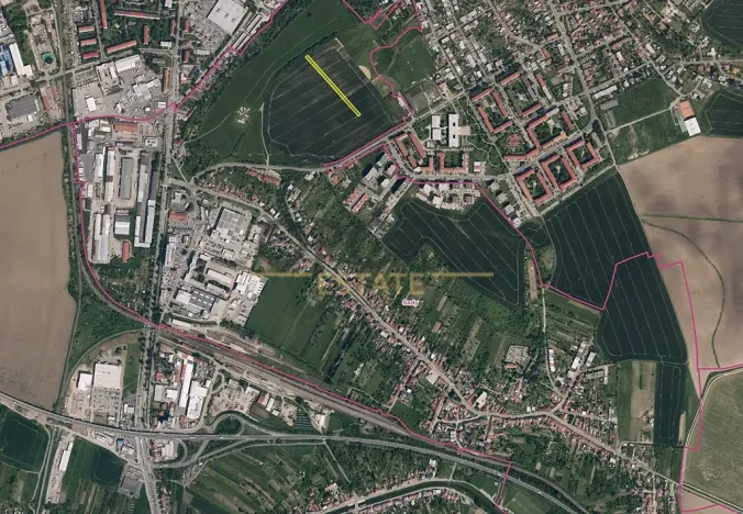 Prodej pole, Uherské Hradiště, 2307 m2