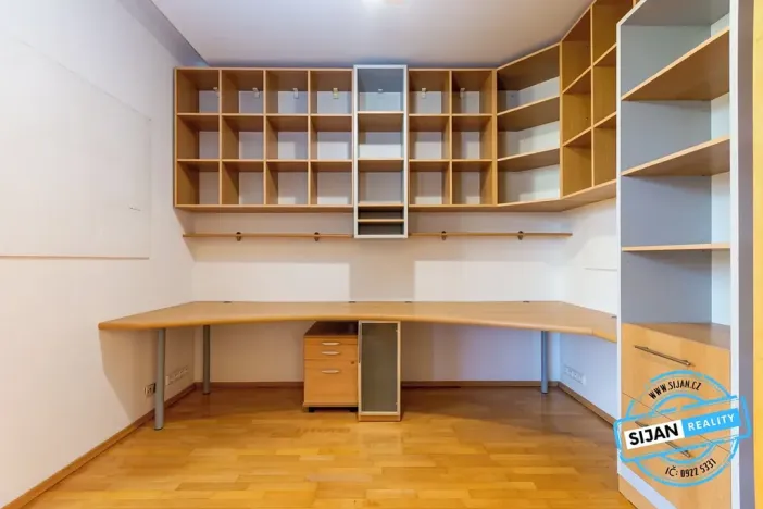 Prodej rodinného domu, Chvalíkovice, České školy, 180 m2