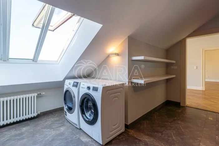 Pronájem bytu 4+kk, Praha - Staré Město, Vězeňská, 149 m2