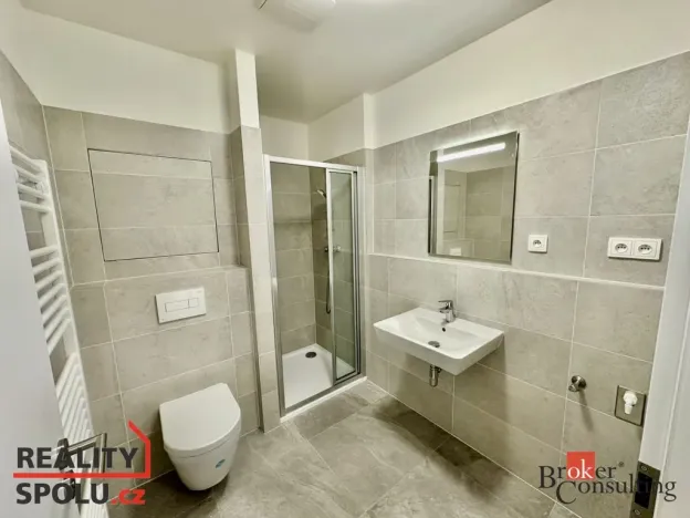 Pronájem bytu 1+kk, Brno - Trnitá, Křenová, 32 m2