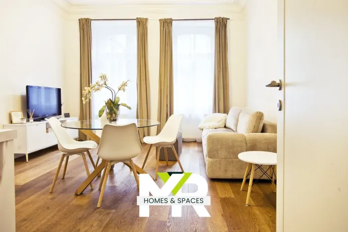 Pronájem bytu 2+kk, Praha - Karlín, Kaizlovy sady, 55 m2