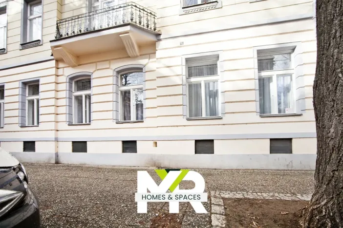 Pronájem bytu 2+kk, Praha - Karlín, Kaizlovy sady, 55 m2