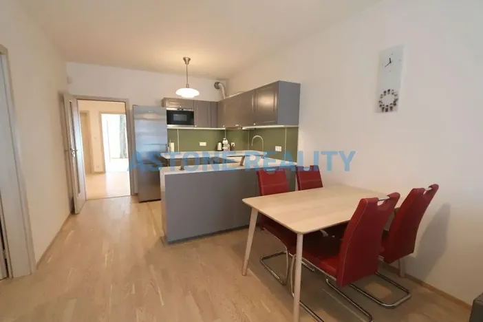 Prodej bytu 4+kk, Praha - Žižkov, Olšanská, 104 m2