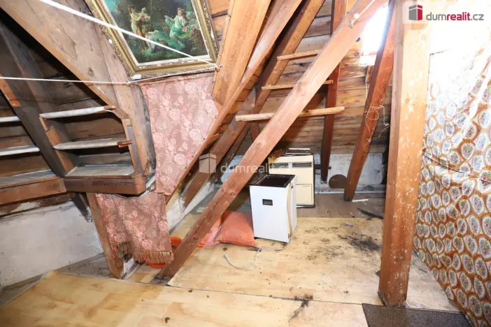 Prodej bytu 2+1, Aš, Zelená, 65 m2