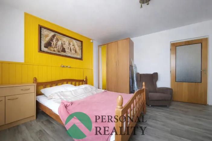 Prodej bytu 1+1, Mariánské Lázně, Hlavní třída, 36 m2