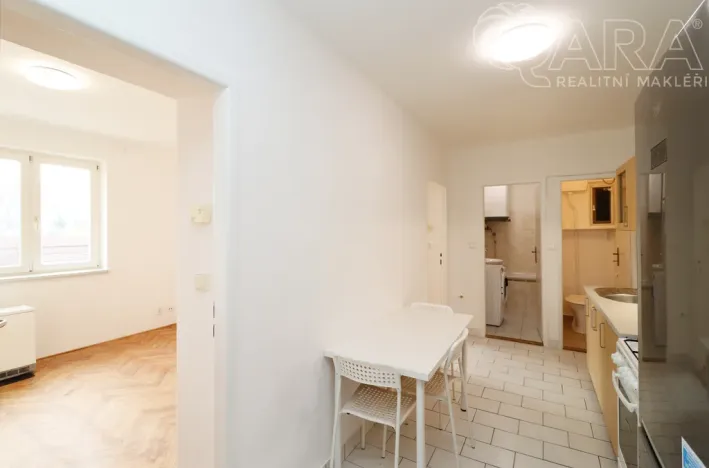 Pronájem bytu 2+1, Praha - Břevnov, Bělohorská, 63 m2