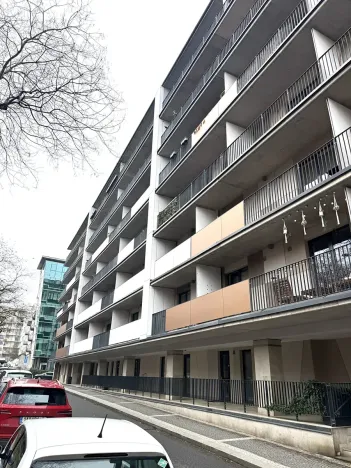 Pronájem bytu 1+kk, Praha - Žižkov, Kališnická, 40 m2