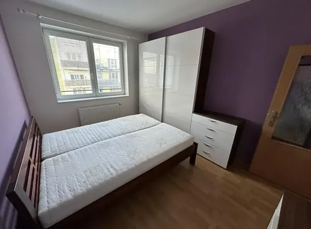Pronájem bytu 2+kk, Praha - Řeporyje, Dělená, 56 m2