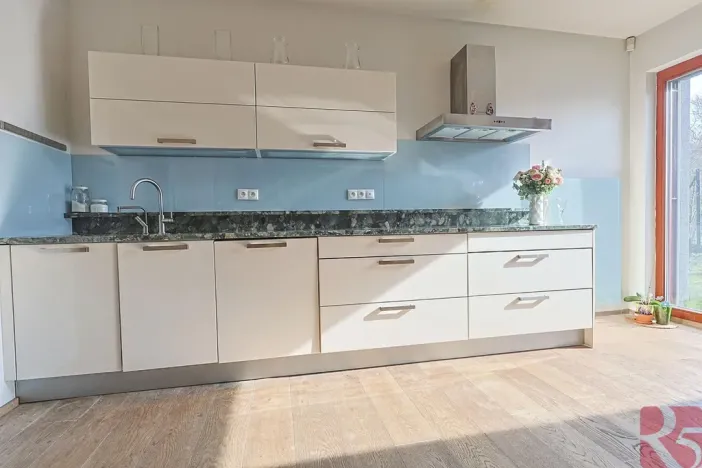 Prodej bytu 4+kk, Praha - Uhříněves, V bytovkách, 116 m2