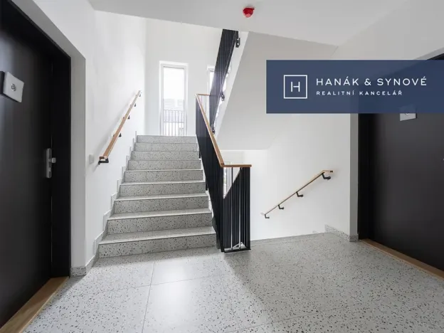 Pronájem bytu 2+kk, Pohořelice, U Kasáren, 54 m2