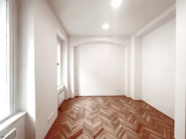 Pronájem bytu 1+1, Praha - Žižkov, Jeronýmova, 38 m2