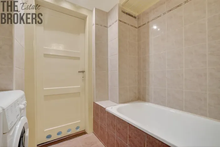 Prodej bytu 2+1, Praha - Žižkov, Ambrožova, 72 m2